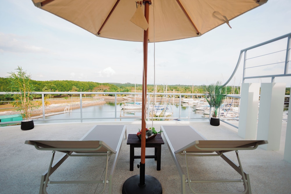 Krabi Boat Lagoon Resort 33/45