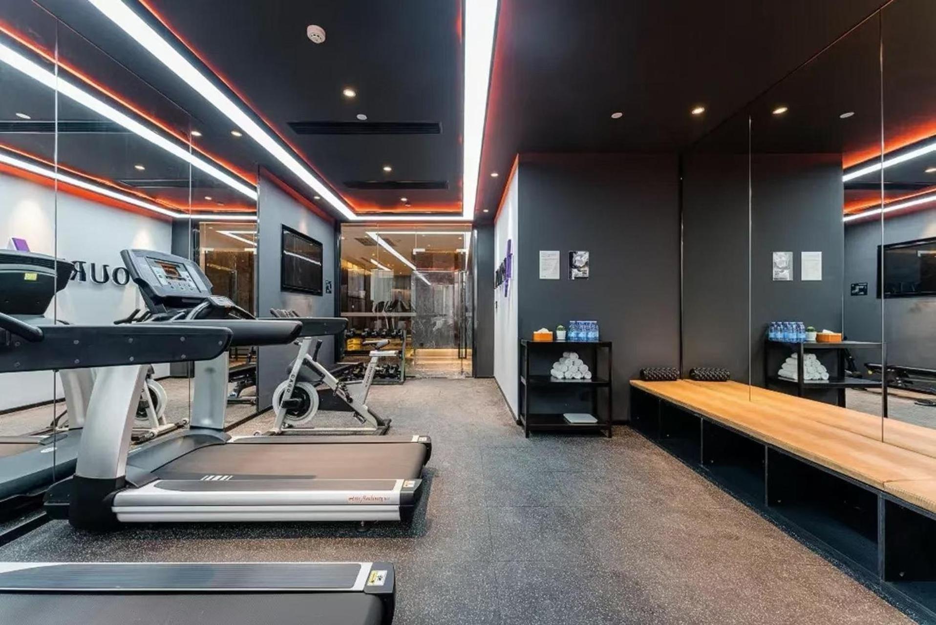 Hangzhou West Lake Science and Technology Park Atour Hotel 46/56
