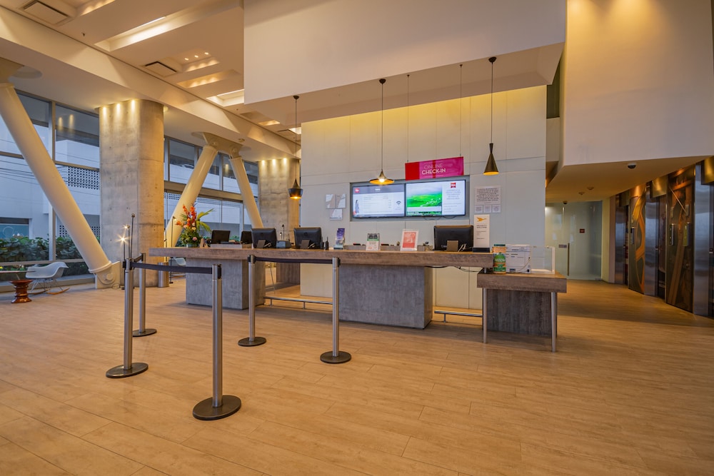 IBIS CARTAGENA MARBELLA 40/64