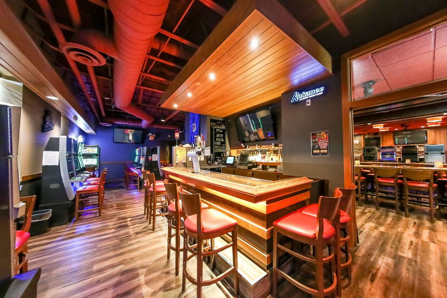 restaurant cafeteria