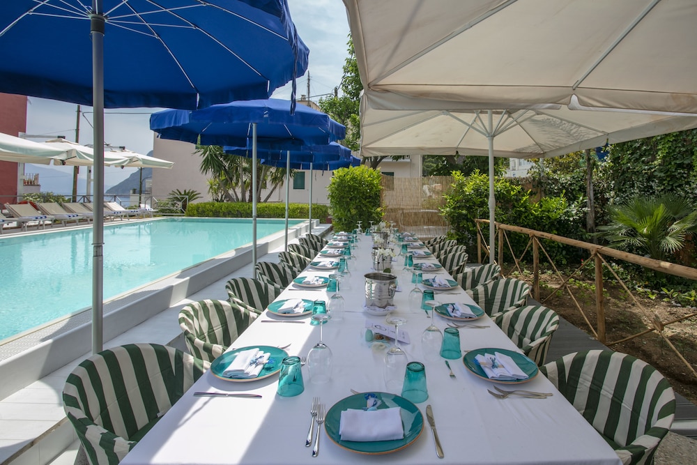 Palatium Mari Hotel 57/75