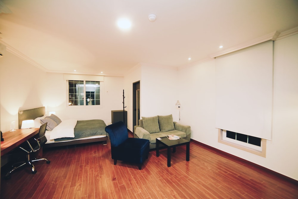 Jinwoo Residence 7/27