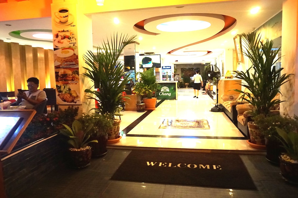 Aya Place 37/38