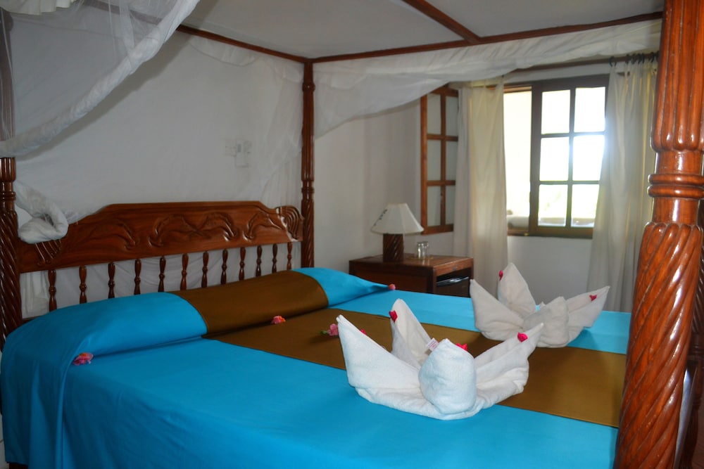 Aquarius Club International Resort - All Inclusive 6/40