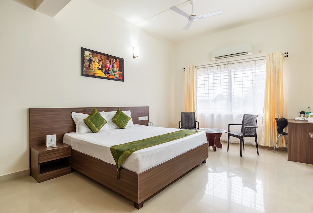 Treebo Pappilon Palace Mangalore 5/38