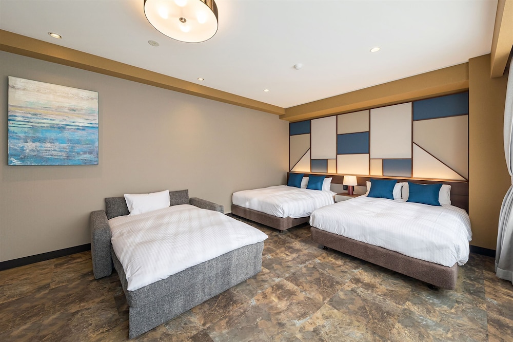غرفة بريميوم اقتصادية بسريرين مزدوجين مع أريكة، Hotel Shinpoin Osaka 5/7