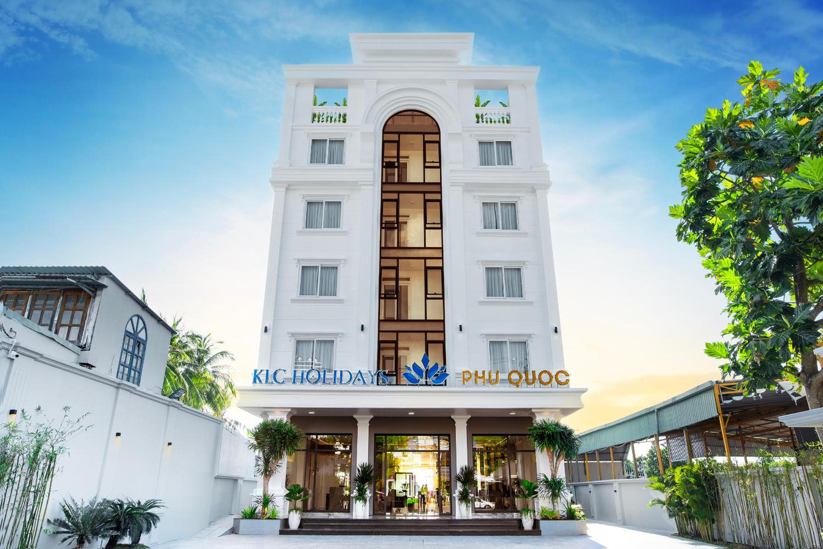 Gold Beach Hotel 1/93