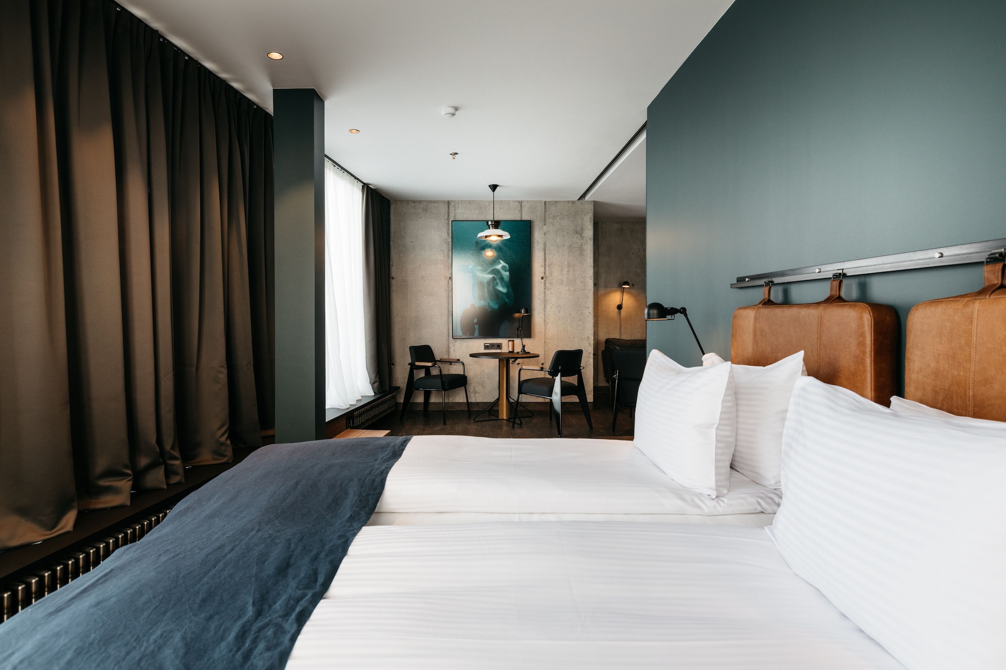 SUITE, HARBOUR VIEW, SAUNA