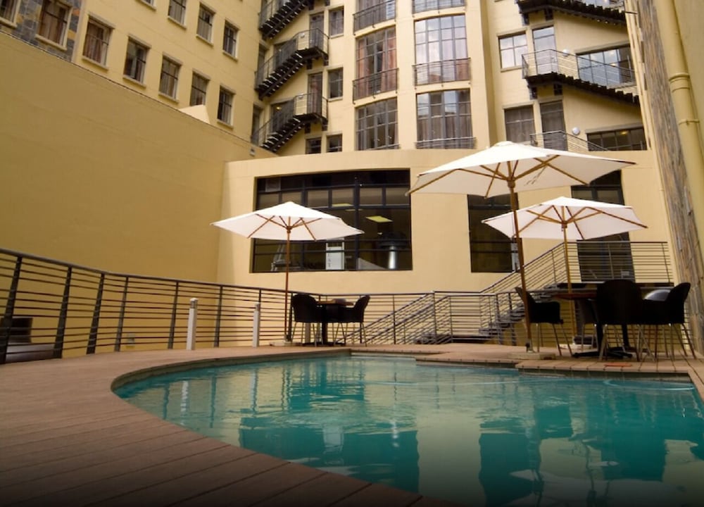 Faircity Mapungubwe Hotel Apartments 6/17