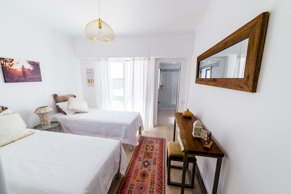 Sandhi House - Yoga & Wellness 7/40