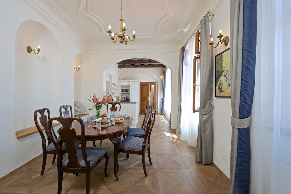 Residence U Mecenase 7/17