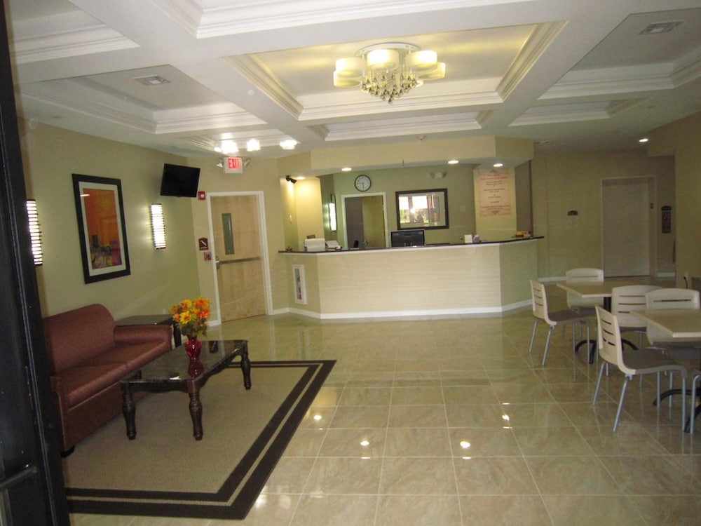 Red Carpet Inn And Suites Monmouth Jtc 27/38