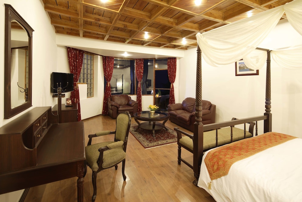 MANU ALLAYA(The Resort Spa in the Himalayas) 37/50