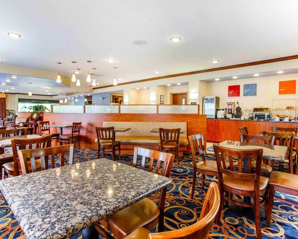 Comfort Suites At Kennesaw State University 36/47