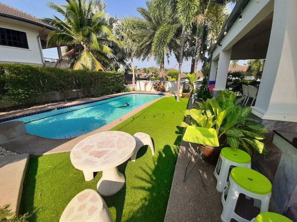 Baan Sudrak Pool Villa Hua Hin 40/44