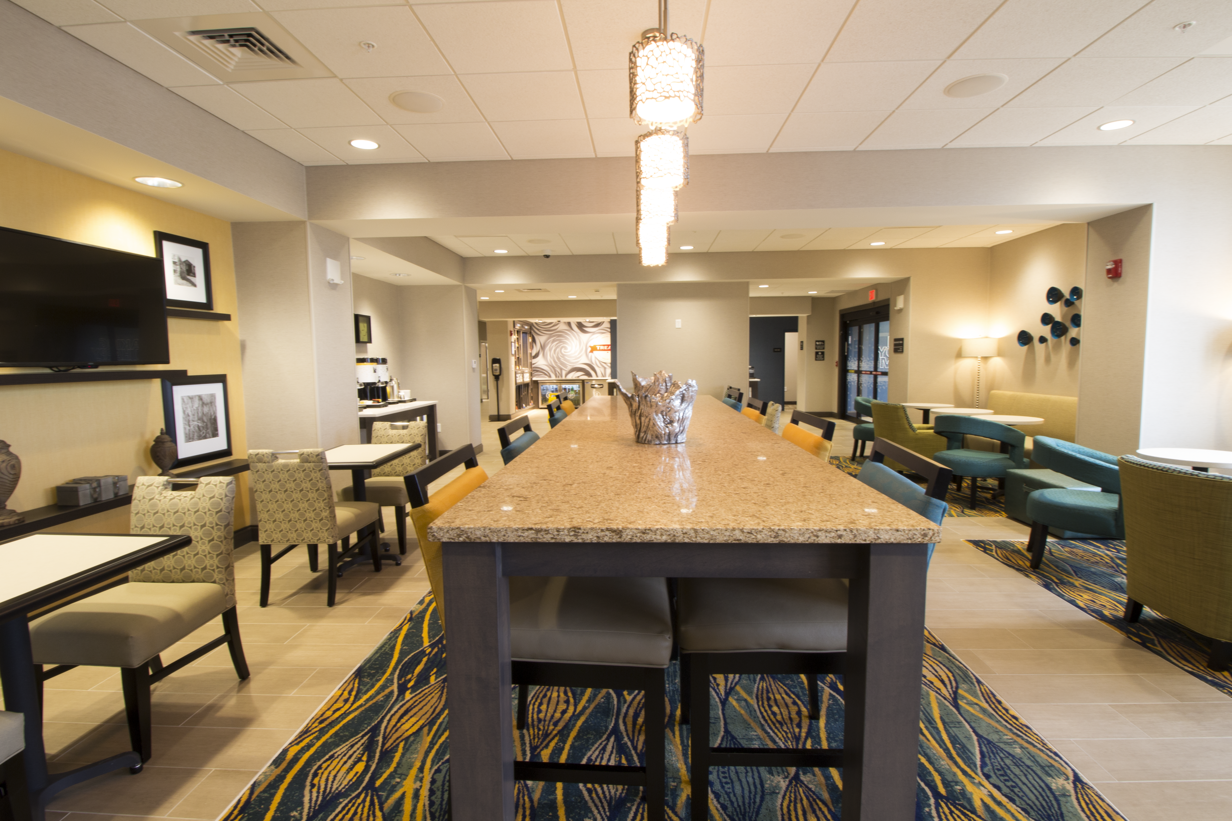 Hampton Inn Decatur/Mt Zion 28/43