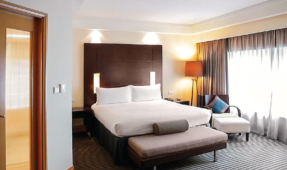 Amara Singapore 19/59