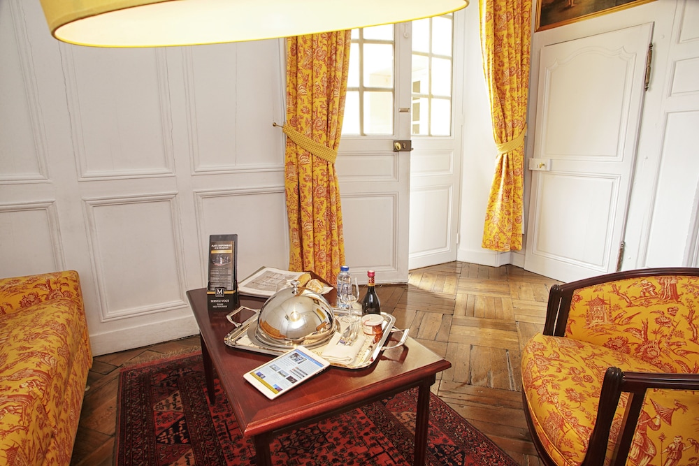 Hotel D haussonville 18/41