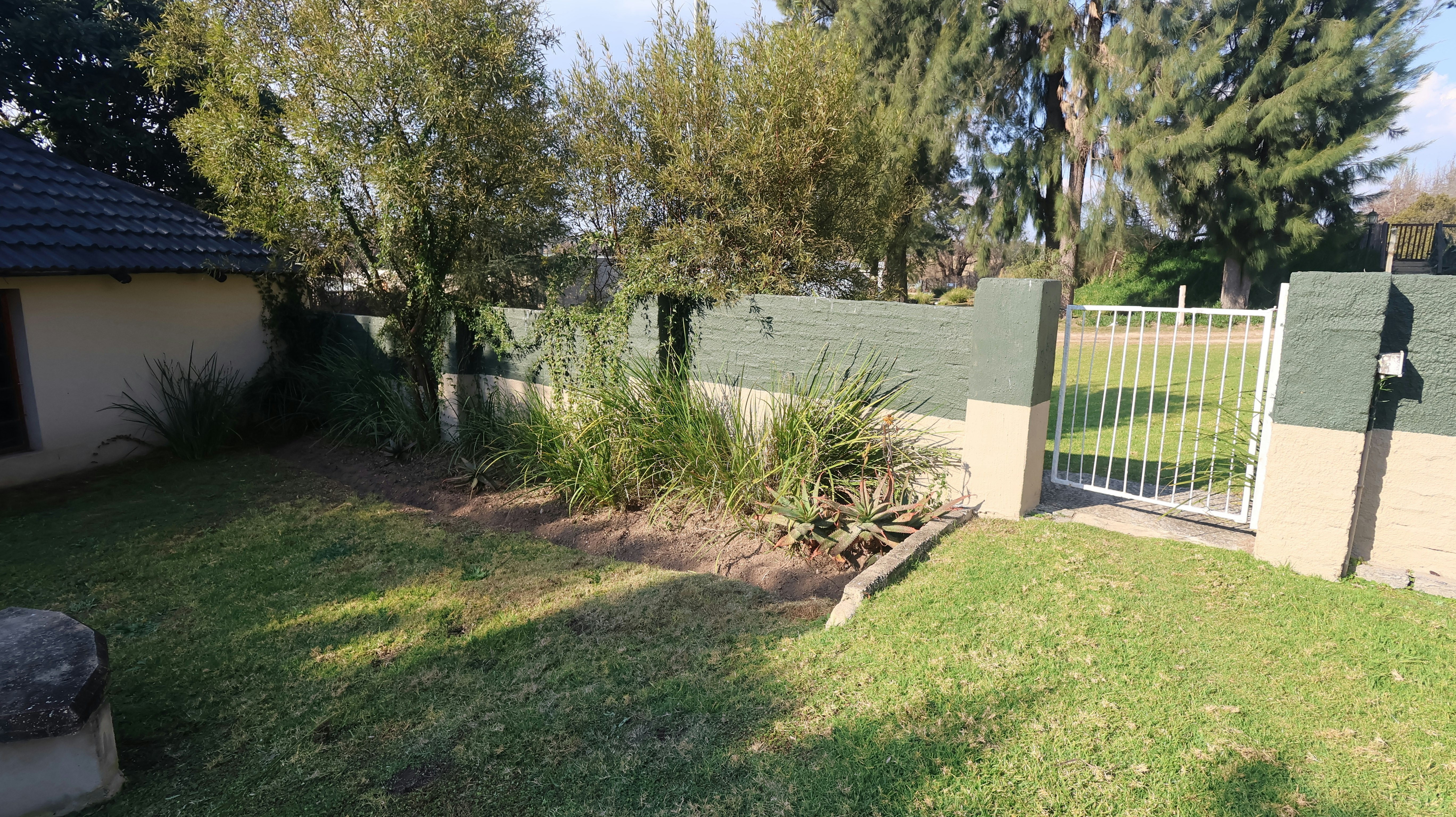 Lanseria Country Estate 24/43