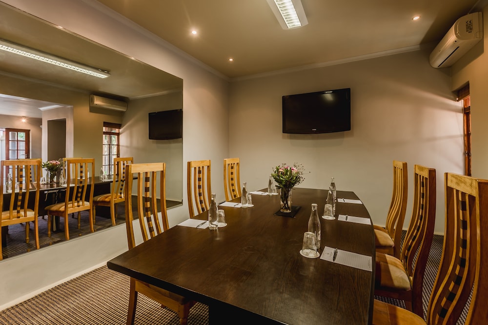 Singa Town Lodge 40/58