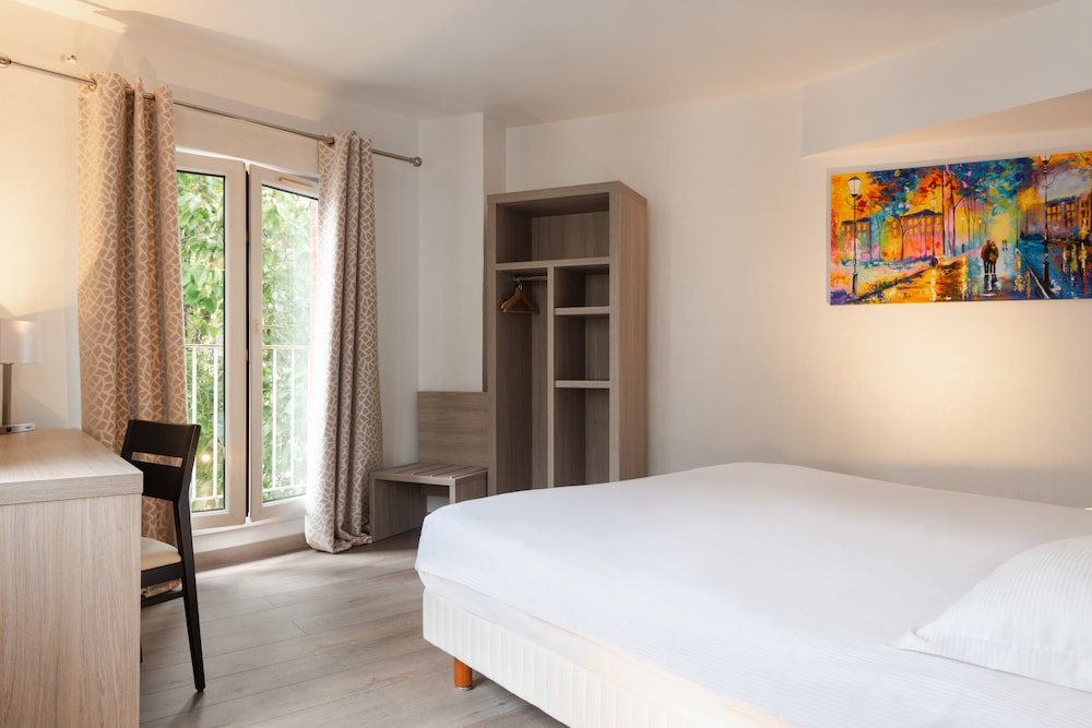 The Originals City Hotel de Lorme Evreux Inter Hotel 3/32