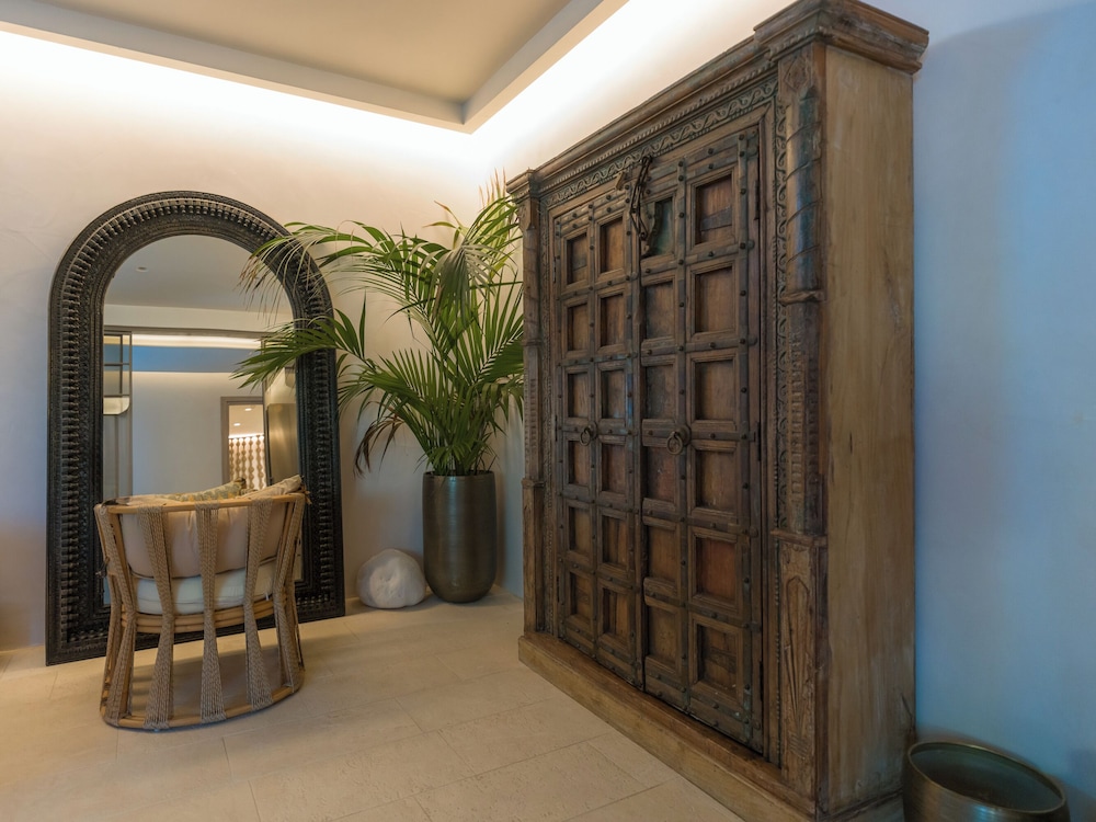ASTY Mykonos Hotel and Spa 3/50