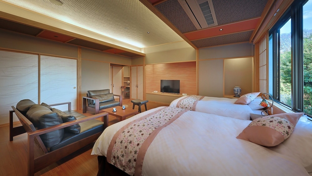 Tsukubasan Edoya 19/52