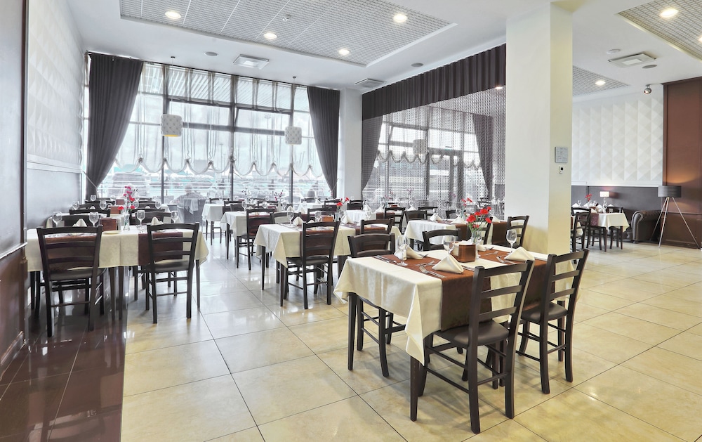Aurora Hotel Klaipeda 33/50