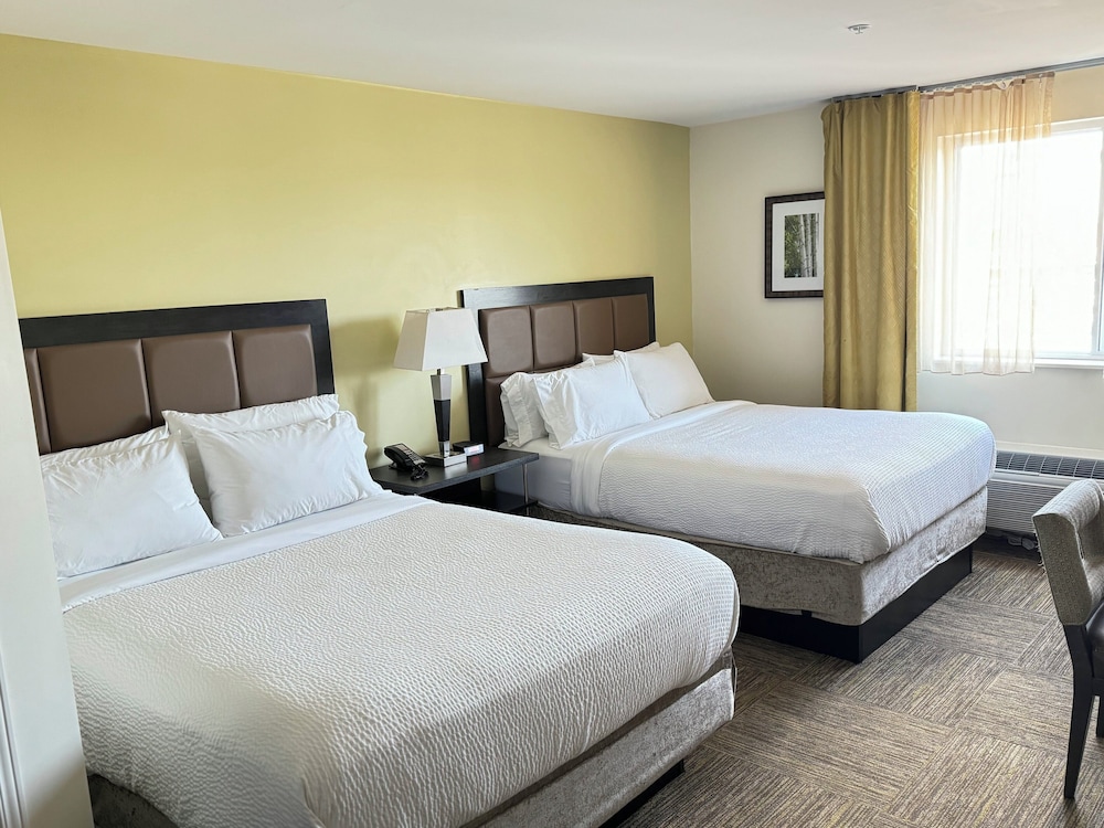 Candlewood Suites Chester - Philadelphia 11/69