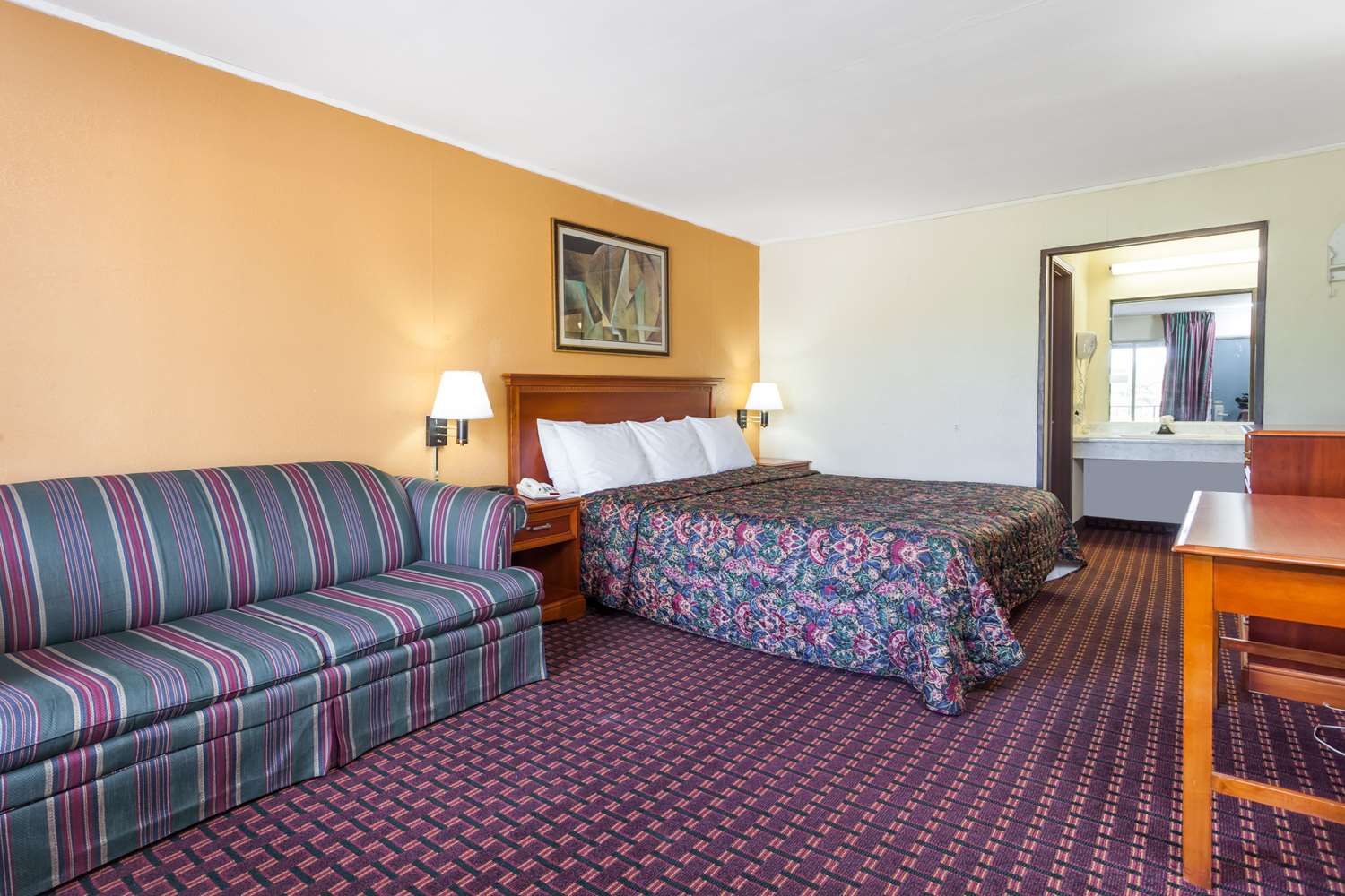 Days Inn By Wyndham Seymour 3/7