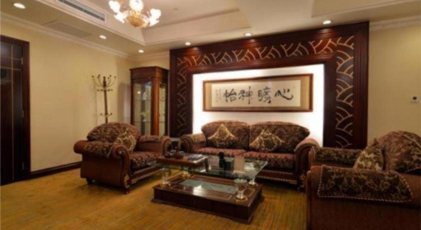 Borrman Hotel Dongguan Changping Avenue 42/59