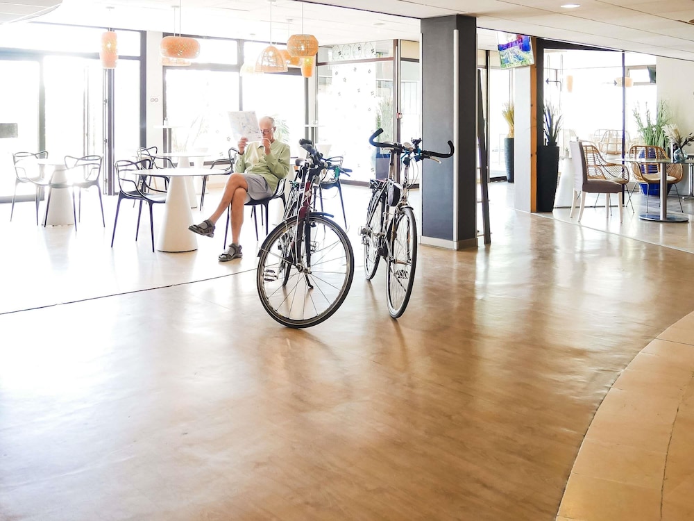 IBIS BUDGET ARLES PALAIS DES CONGRES 27/47