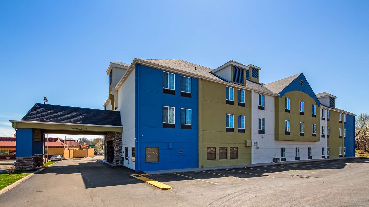 Red Lion Inn & Suites Blue Springs 1/12