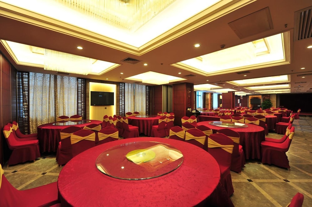 Ramada by Wyndham Pingtan Hotel 18/22
