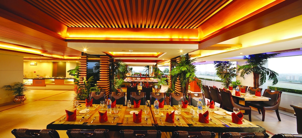 Windsor Rajadhani 16/22