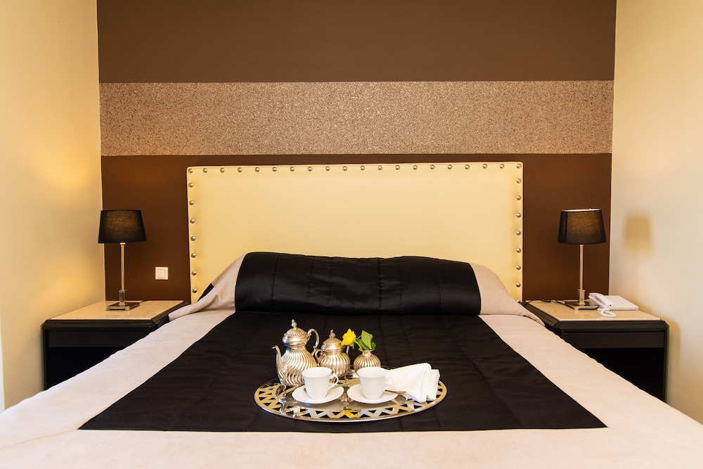Mati Hotel 23/53