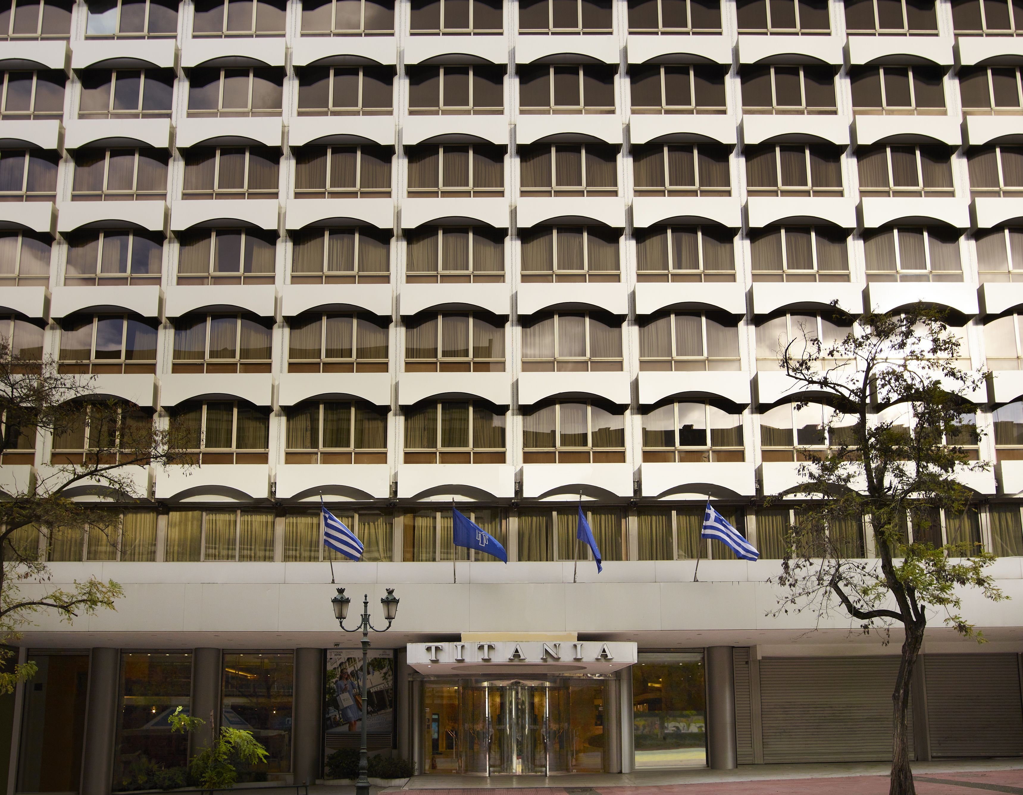 Titania Hotel 5/48
