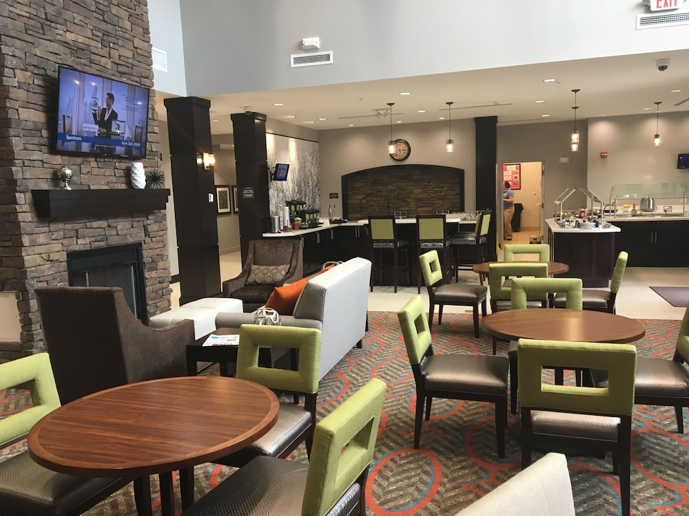 STAYBRIDGE SUITES MIAMISBURG 53/78