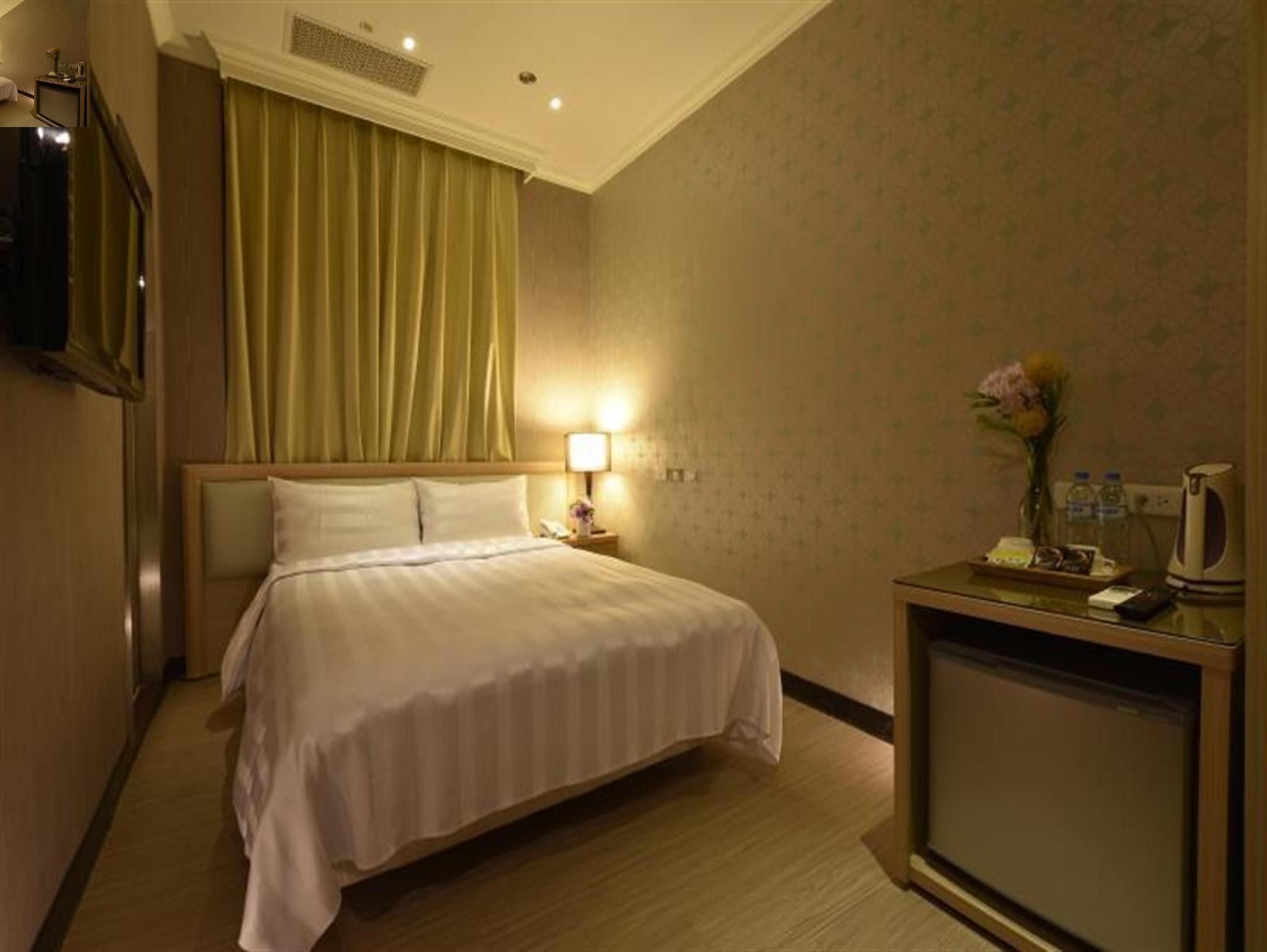 Economy, Double Bed