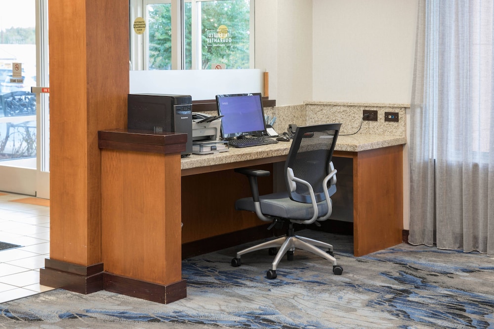 Fairfield Inn & Suites South Boston 56/68