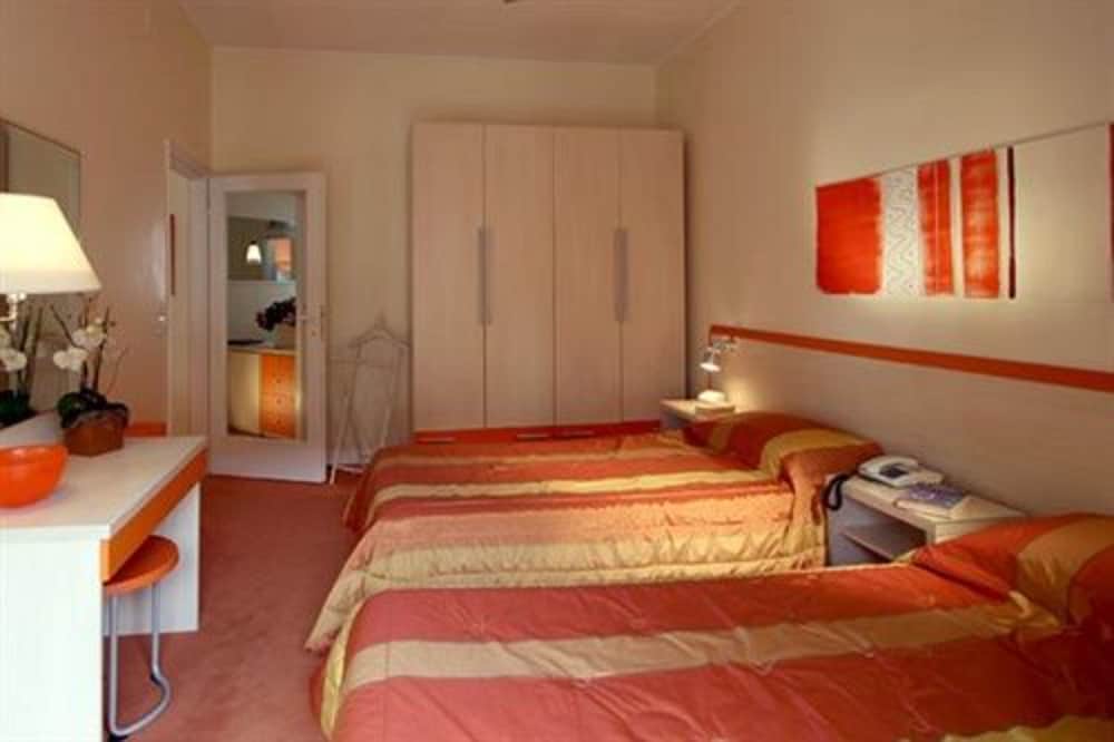 Residence Pian Della Nave 25/50
