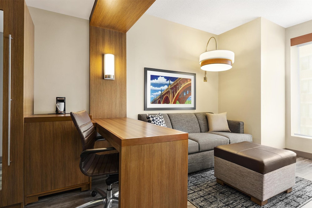 Hyatt Place Columbia Downtown the Vista 66/70