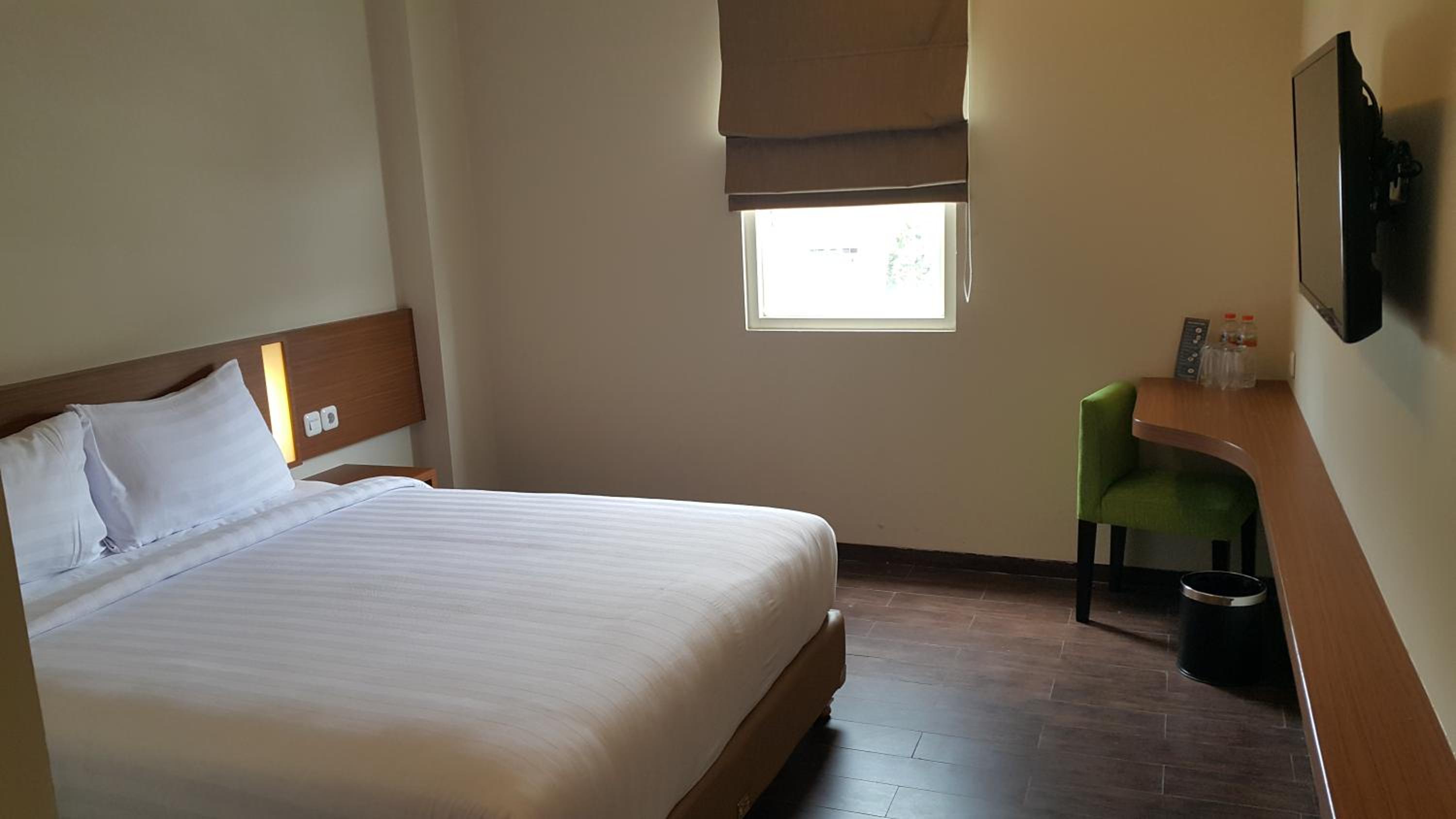 Biz Hotel Ambon 19/48