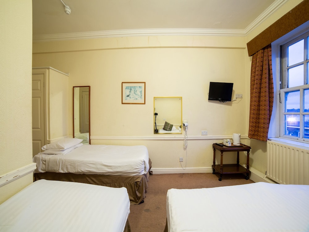 George Hotel Burslem Stoke-on-Trent 25/42