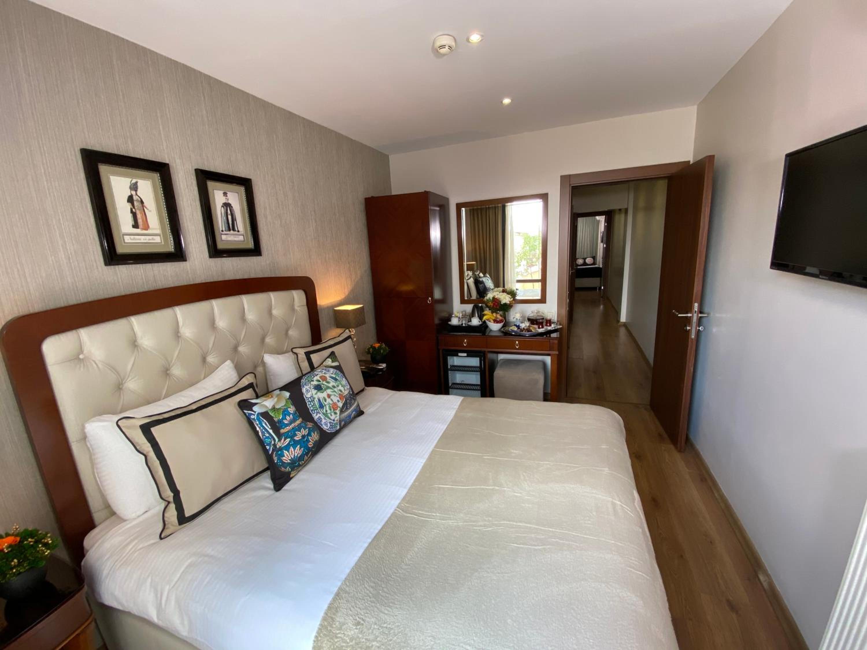 Deluxe, Triple, Sea View