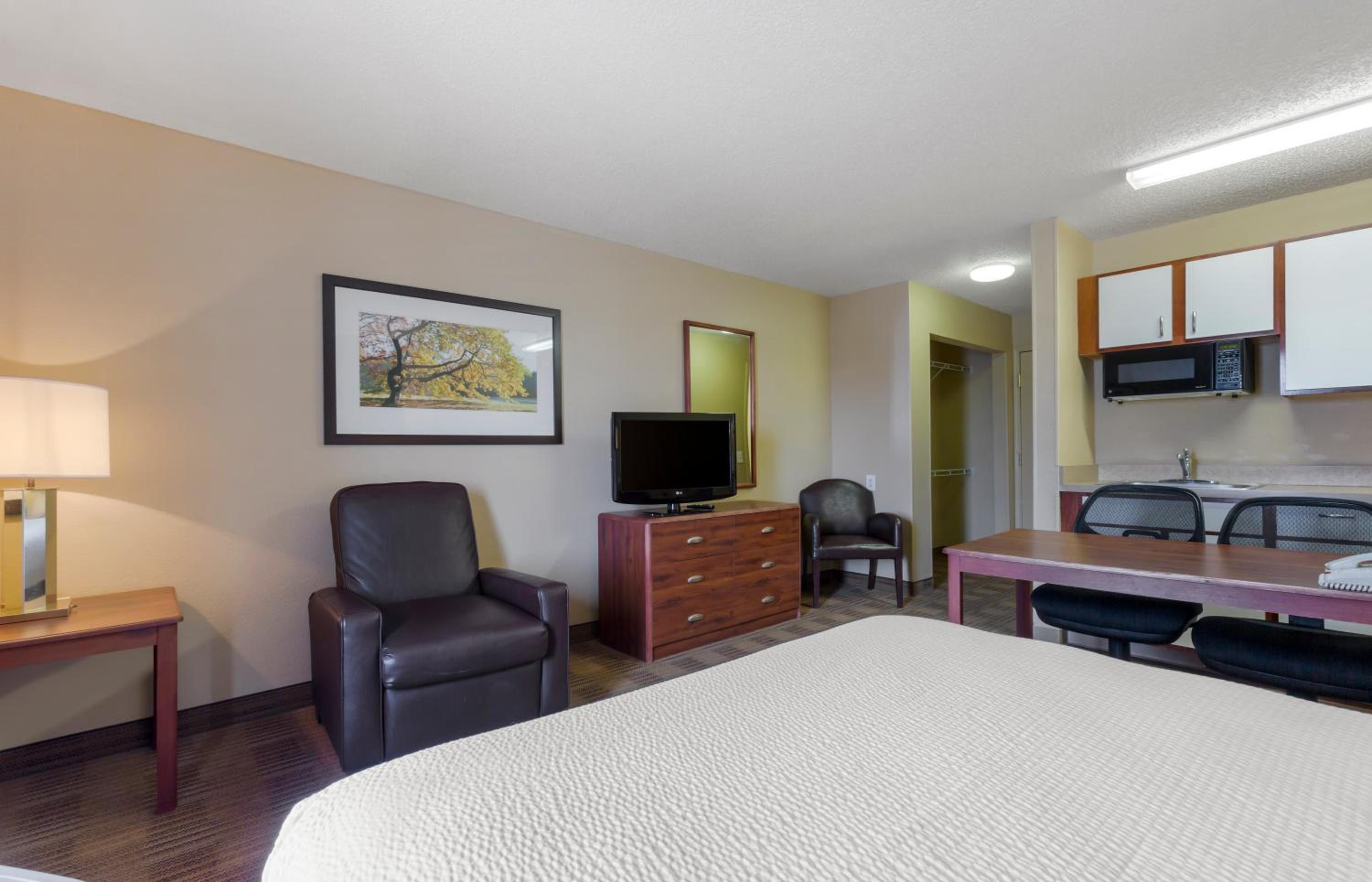 استوديو ديلوكس بسرير كوين، Extended Stay America - El Paso - West 5/10