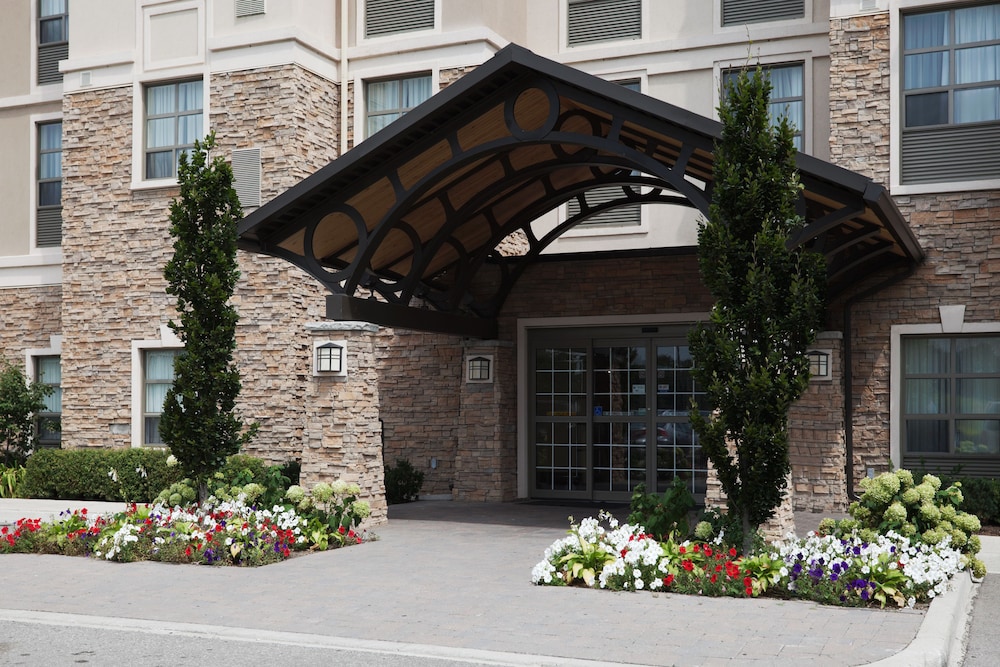 STAYBRIDGE SUITES GUELPH 7/78