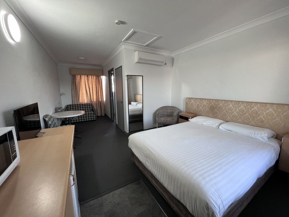 SPA VILLAGE TRAVEL INN 16/41