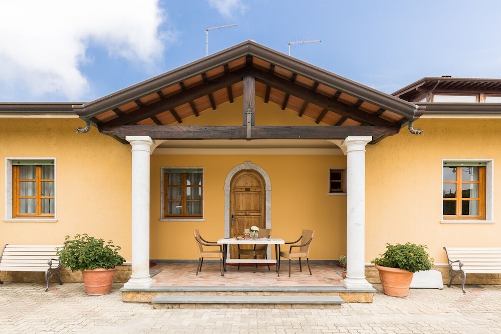 Hotel Villa Tiziana 2/50