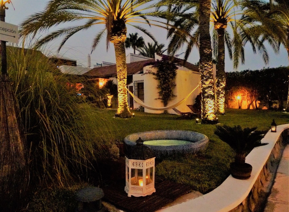 Birdcage Gay Resort - Adult Only 30/50